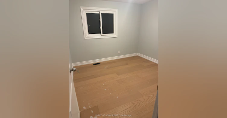 32 Conlins Road E, Toronto, ON, M1C 1C3 - 5