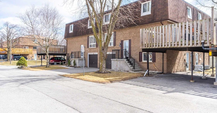 89-320 Blackthorn Street, Oshawa, ON, L1K 1K9 - 2