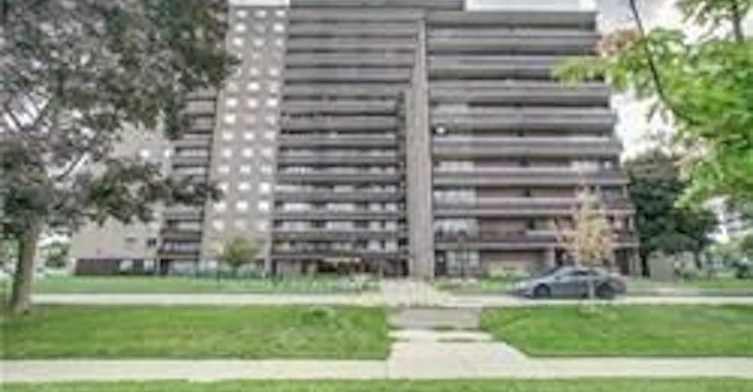 504-180 Markham Road, Toronto, ON, M1M 2Z9