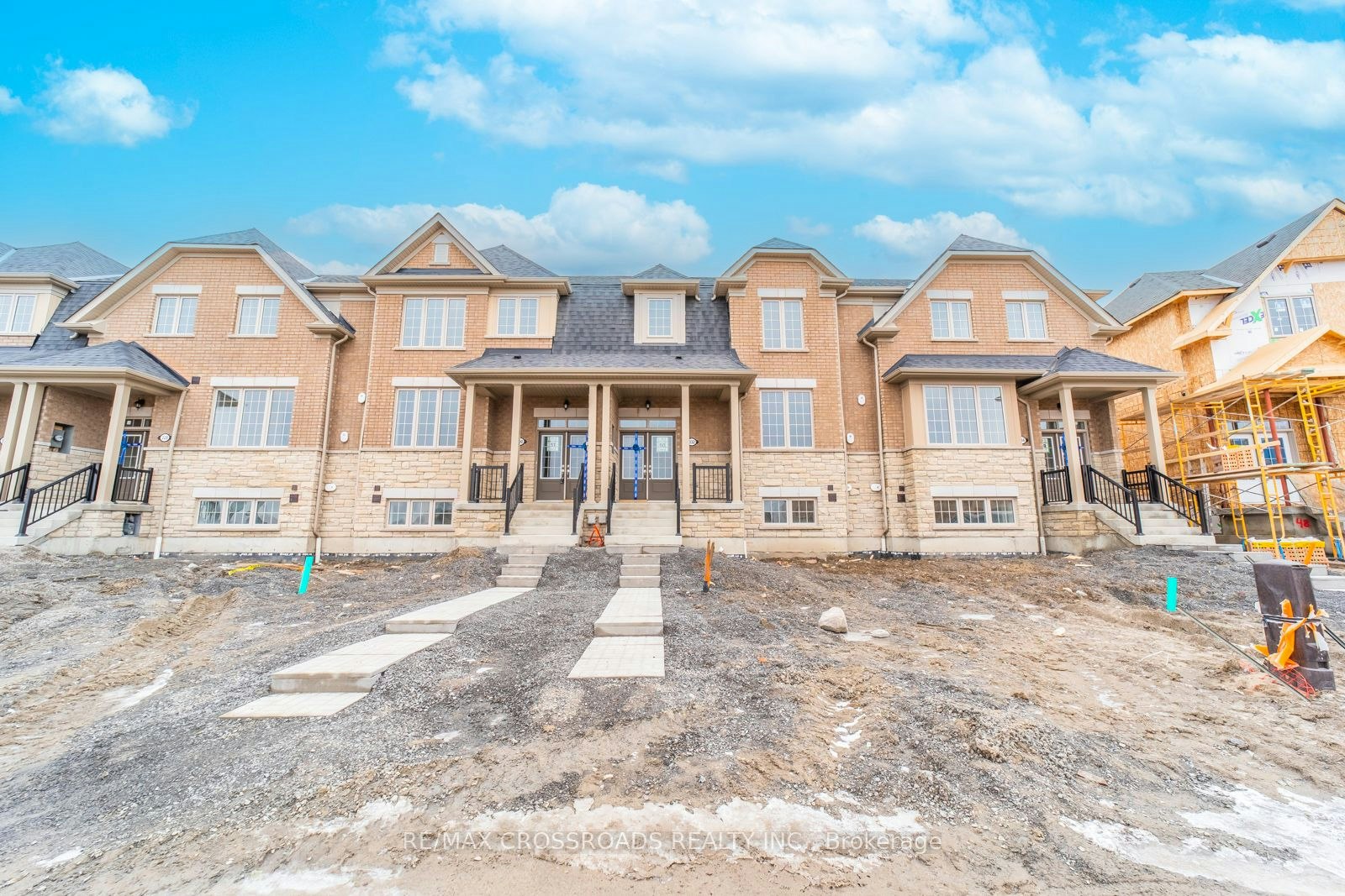 332 Coronation Road, Whitby, ON, M1P 1Y2