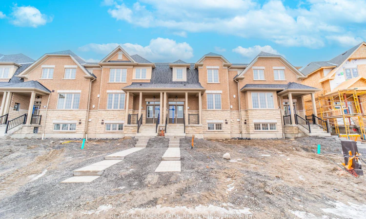 332 Coronation Road