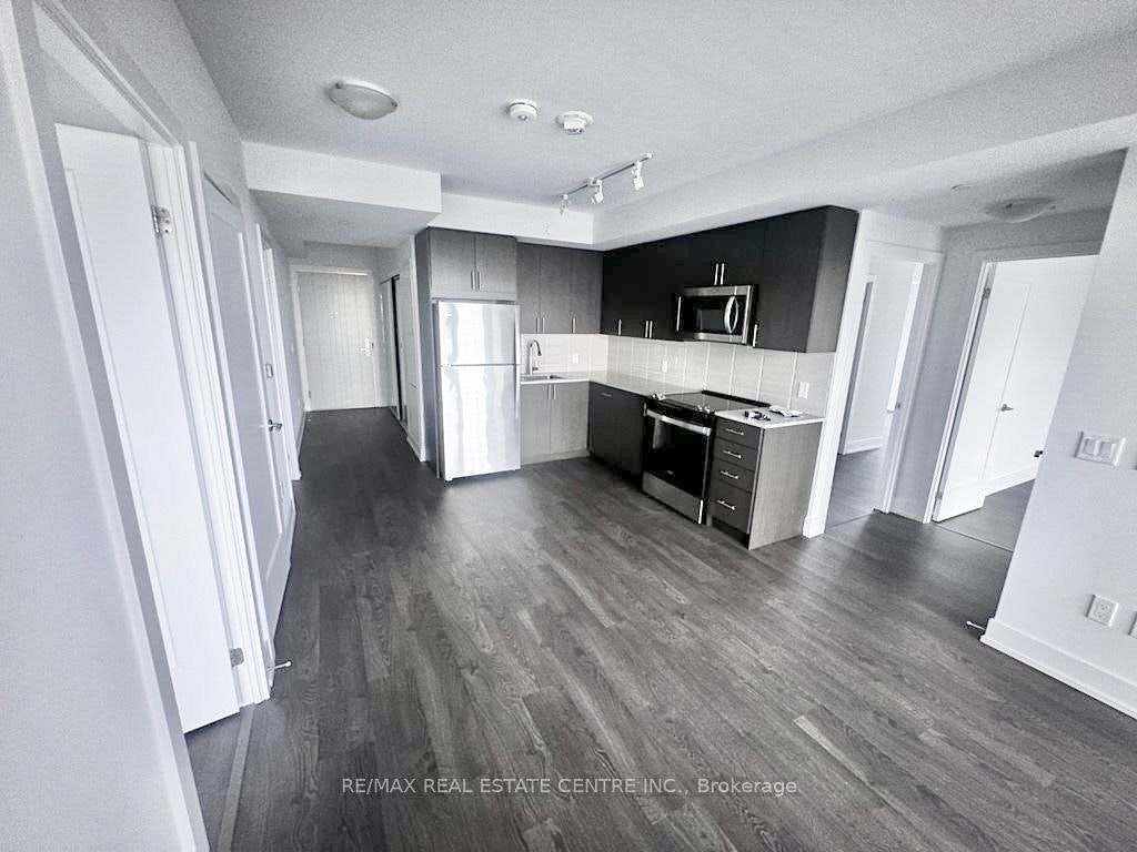 1516-2550 Simcoe Street N, Oshawa, ON, L1L 0R5 - 4