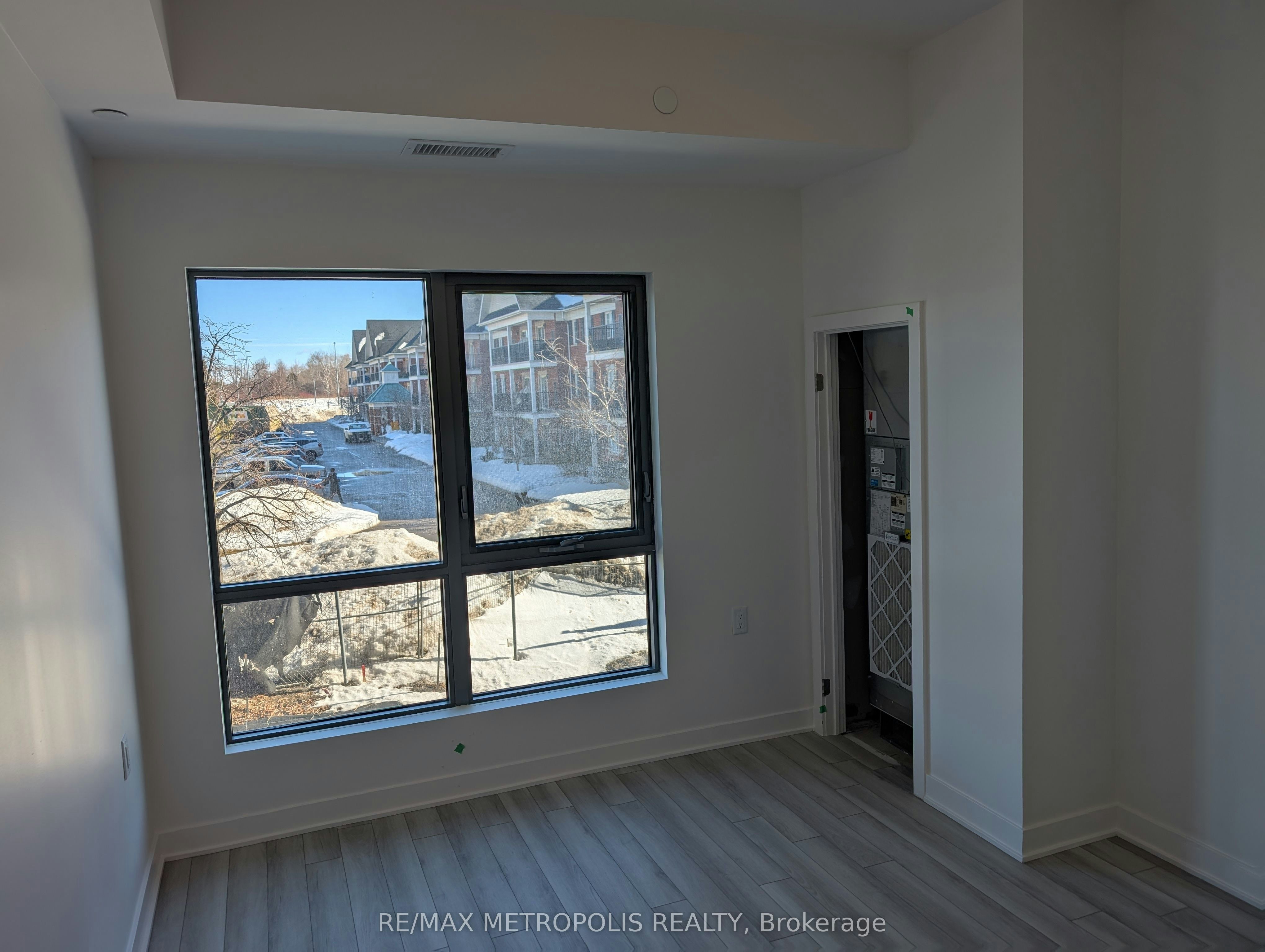 207-55 Clarington Boulevard, Clarington, ON, L1C 0A1 - 10