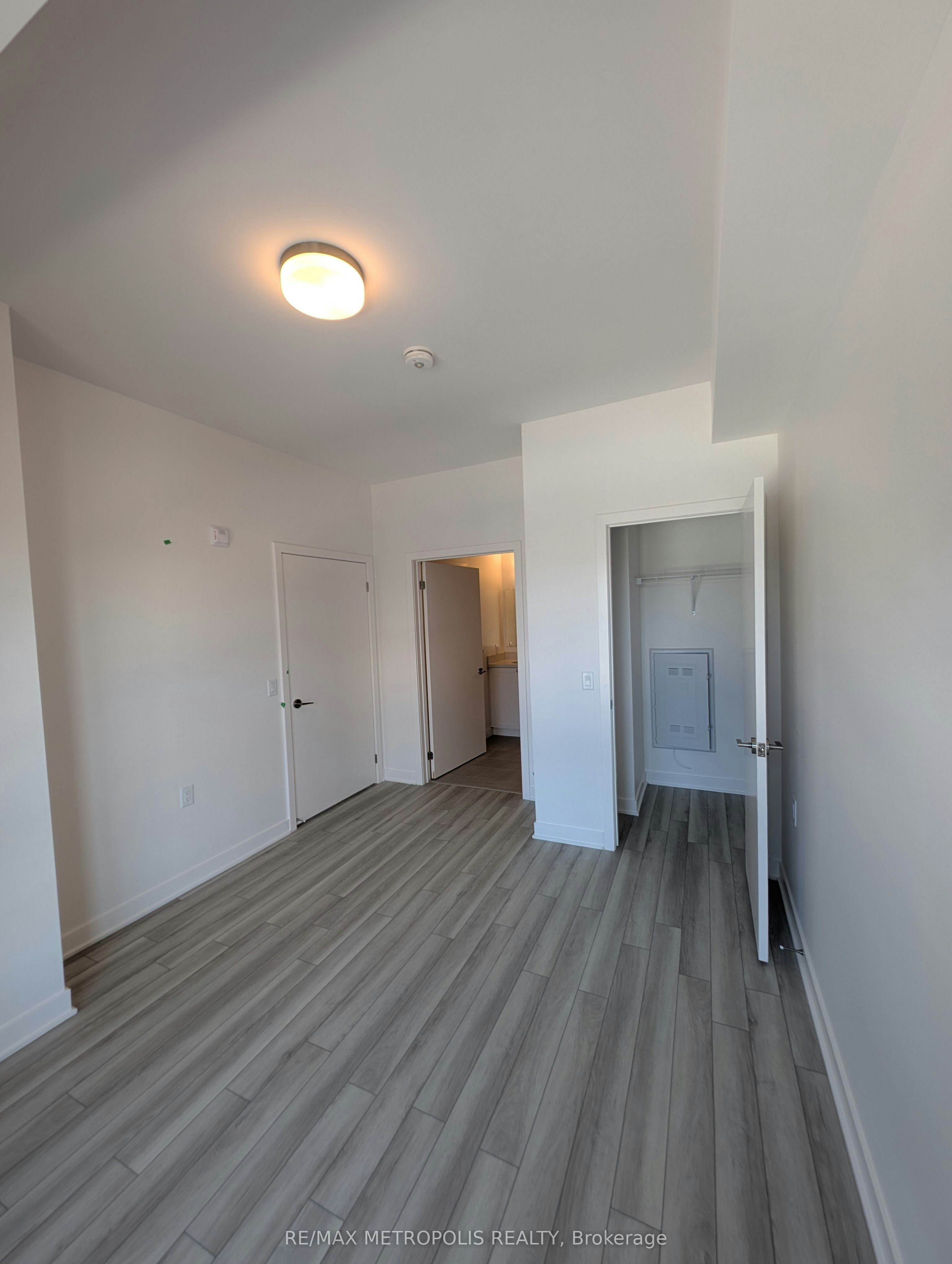 207-55 Clarington Boulevard, Clarington, ON, L1C 0A1 - 12