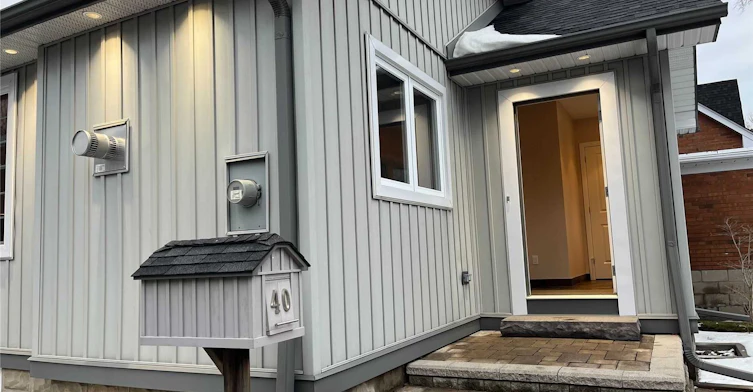 40 Amiens(main) Road E, Toronto, ON, M1E 3S8 - 2