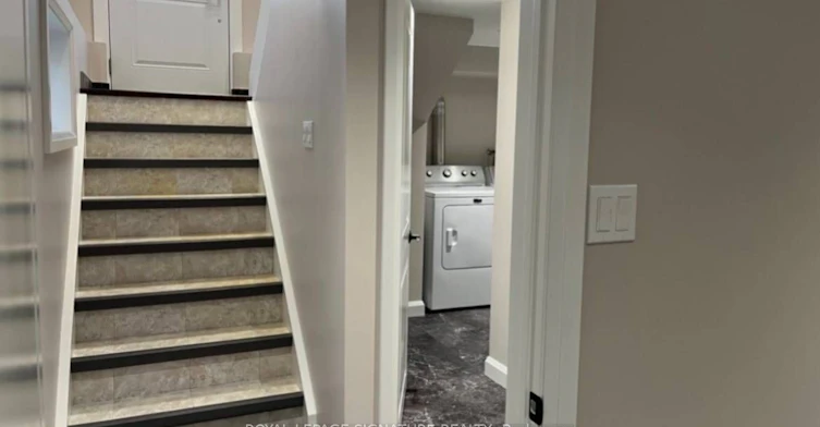 40 Amiens(main) Road E, Toronto, ON, M1E 3S8 - 18