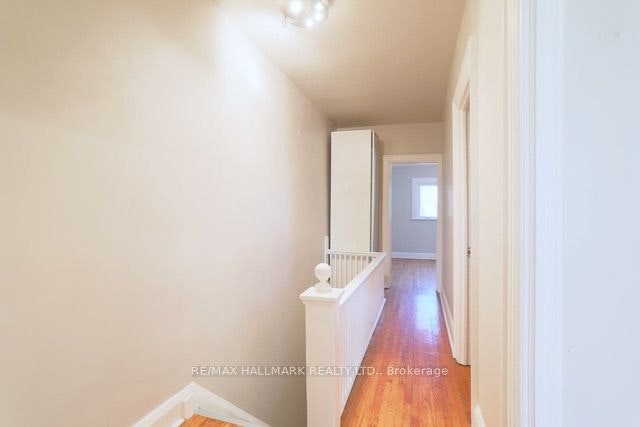Upper-1481 Queen Street E, Toronto, ON, M4L 1E2 - 16
