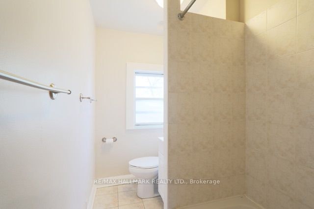 Upper-1481 Queen Street E, Toronto, ON, M4L 1E2 - 19