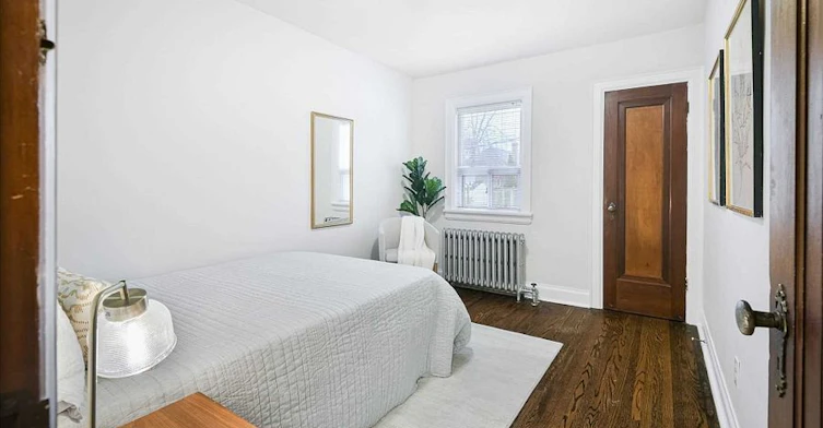 26 Elmsdale Road W, Toronto, ON, M4J 3M4 - 13