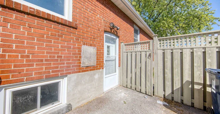 BSMT-69 Barrymore Road, Toronto, ON, M1J 1W5 - 2