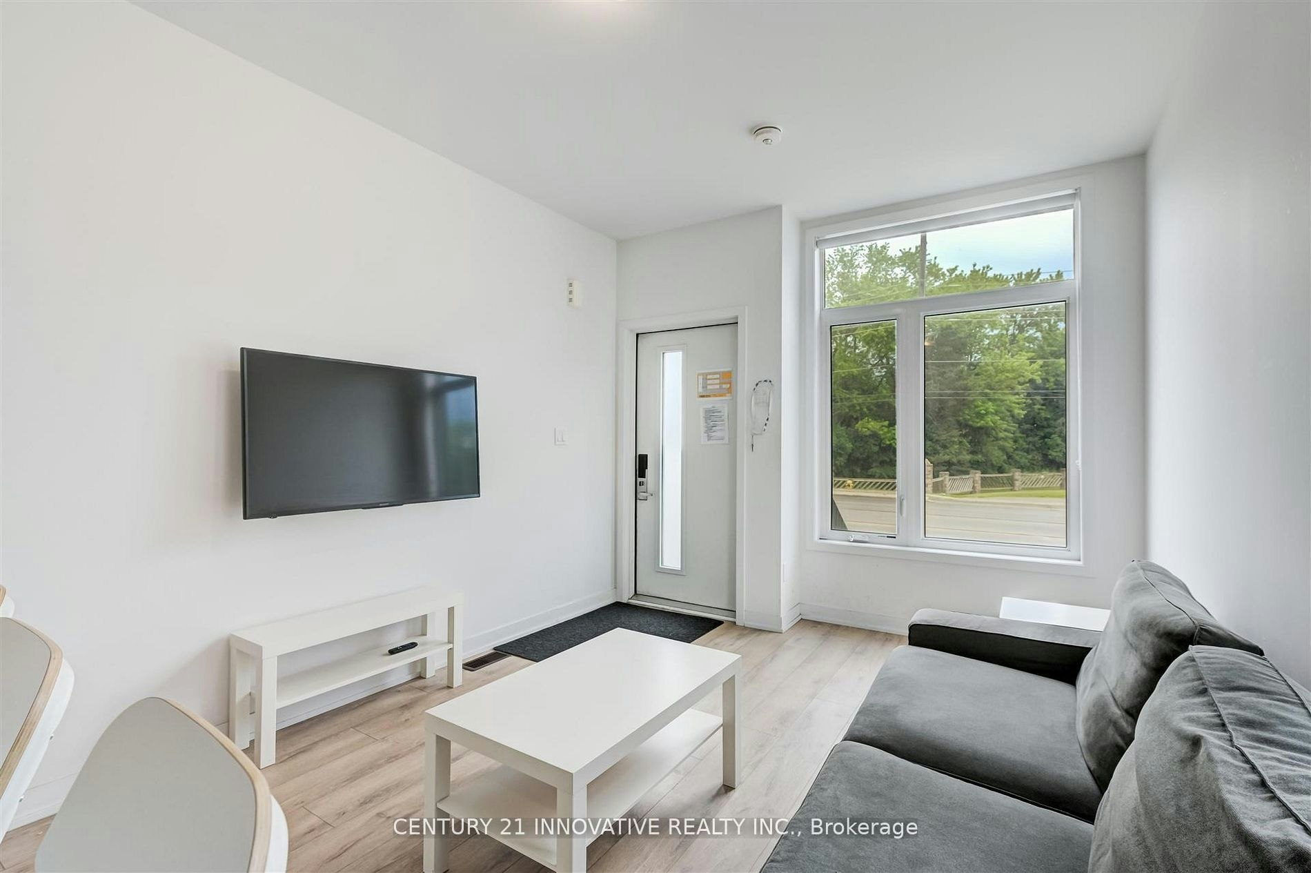 16-1720 Simcoe Street, Oshawa, ON, L1G 4X9