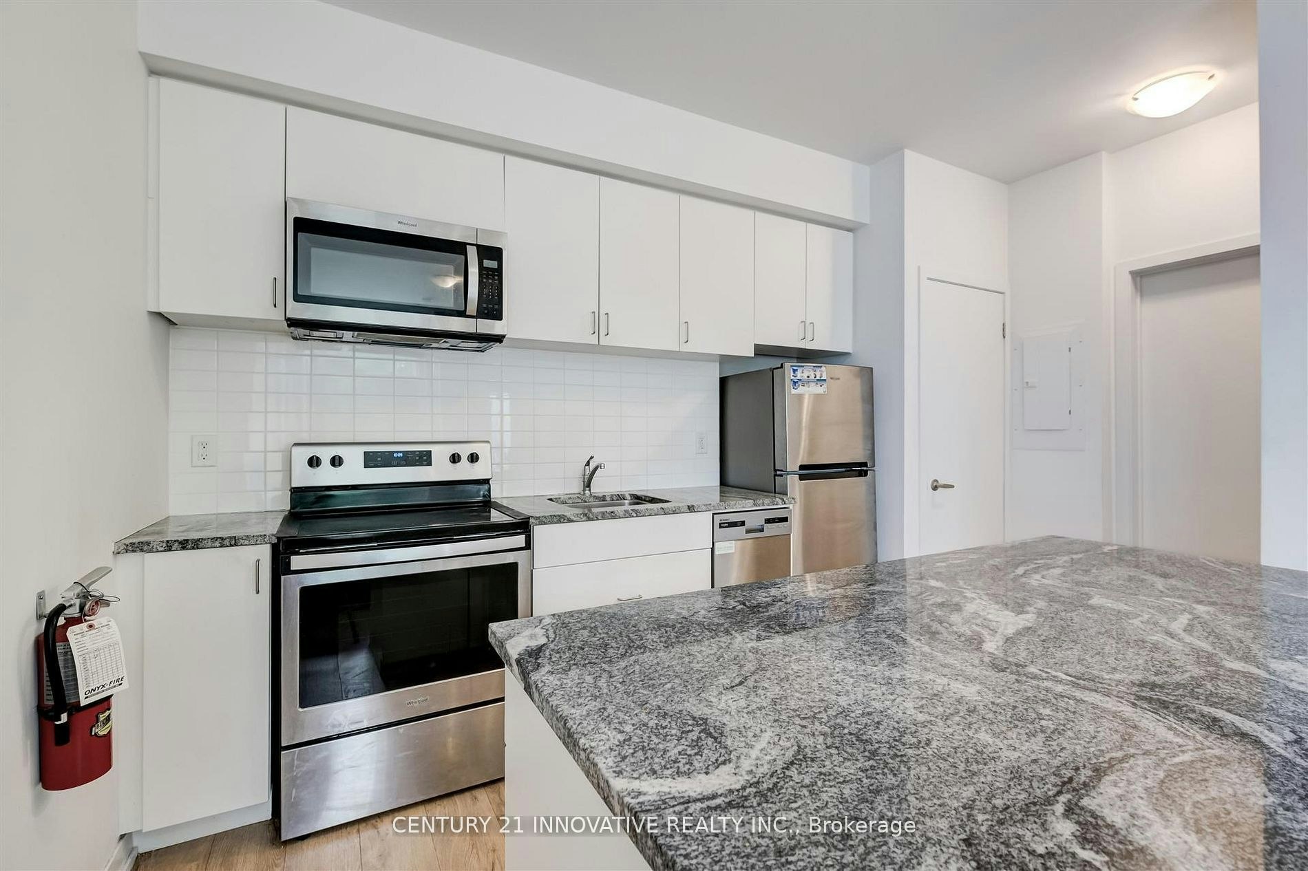 16-1720 Simcoe Street, Oshawa, ON, L1G 4X9 - 3