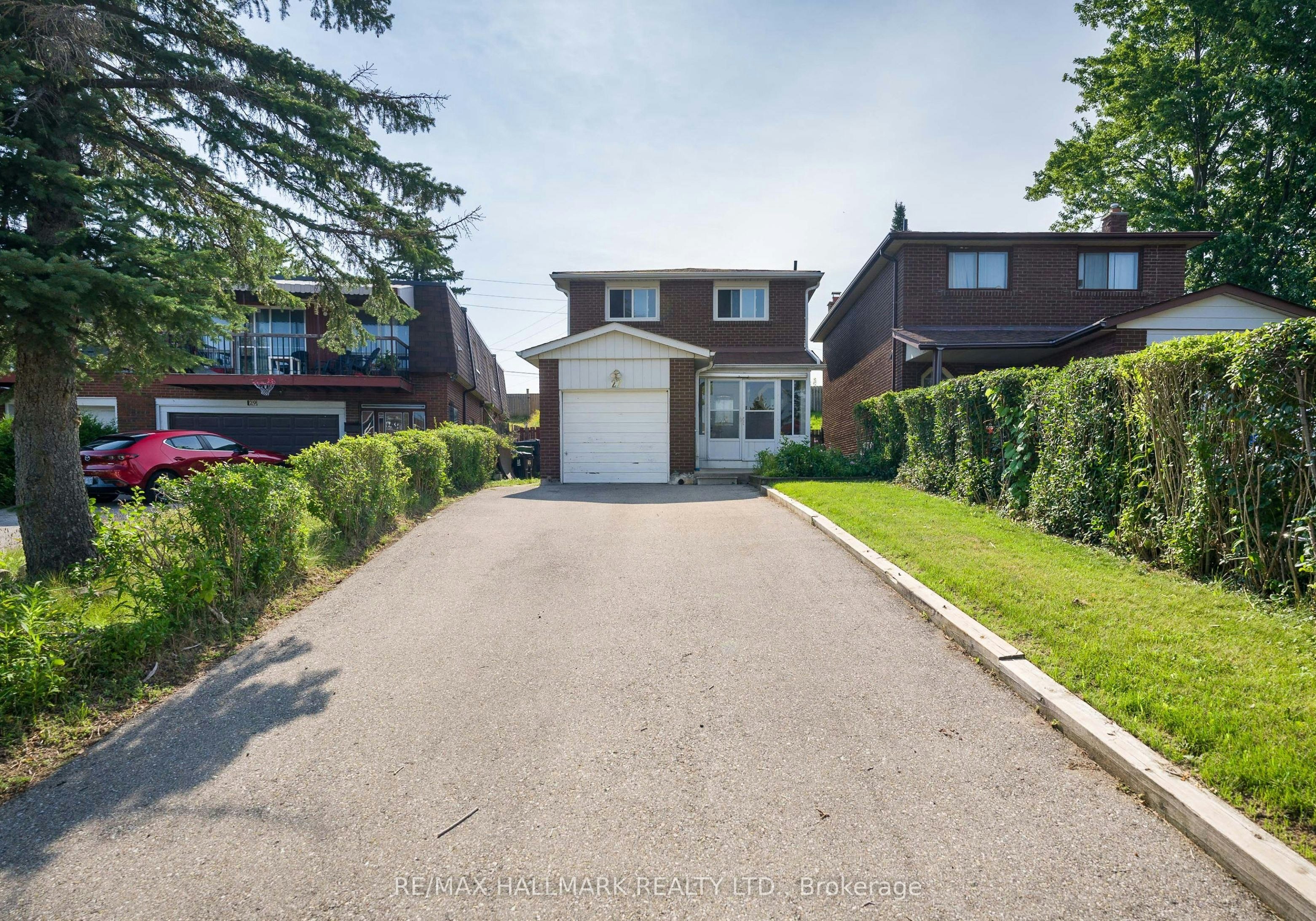 Upper-27 Keyworth Trail, Toronto, ON, M1S 2V2