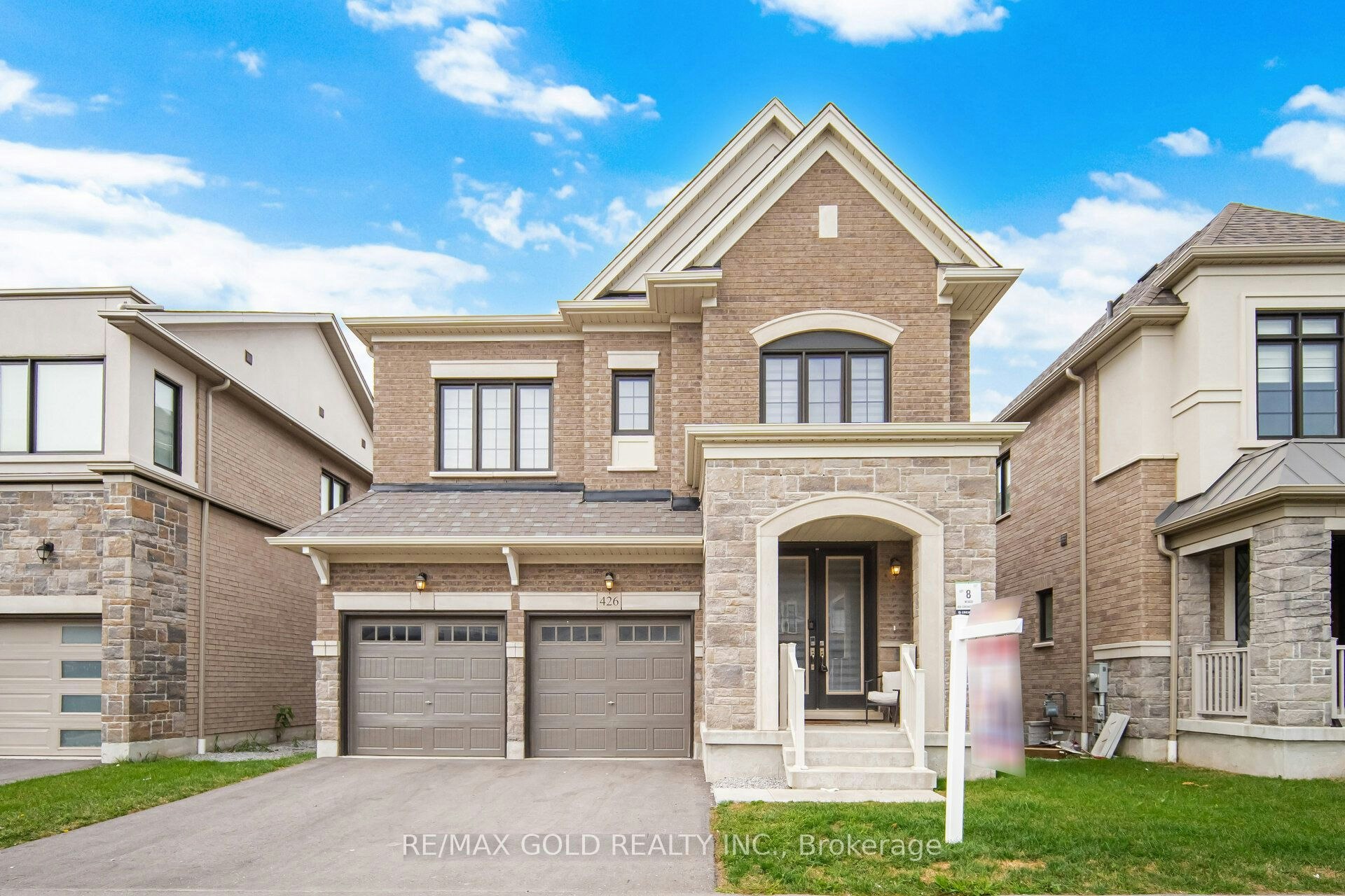 426 Coronation Road, Whitby, ON, L1P 1Y2