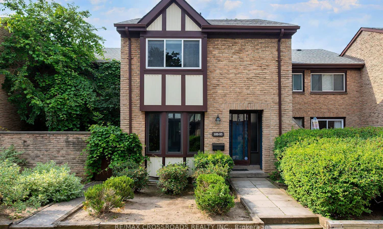 93-100 Burrows Hall Boulevard