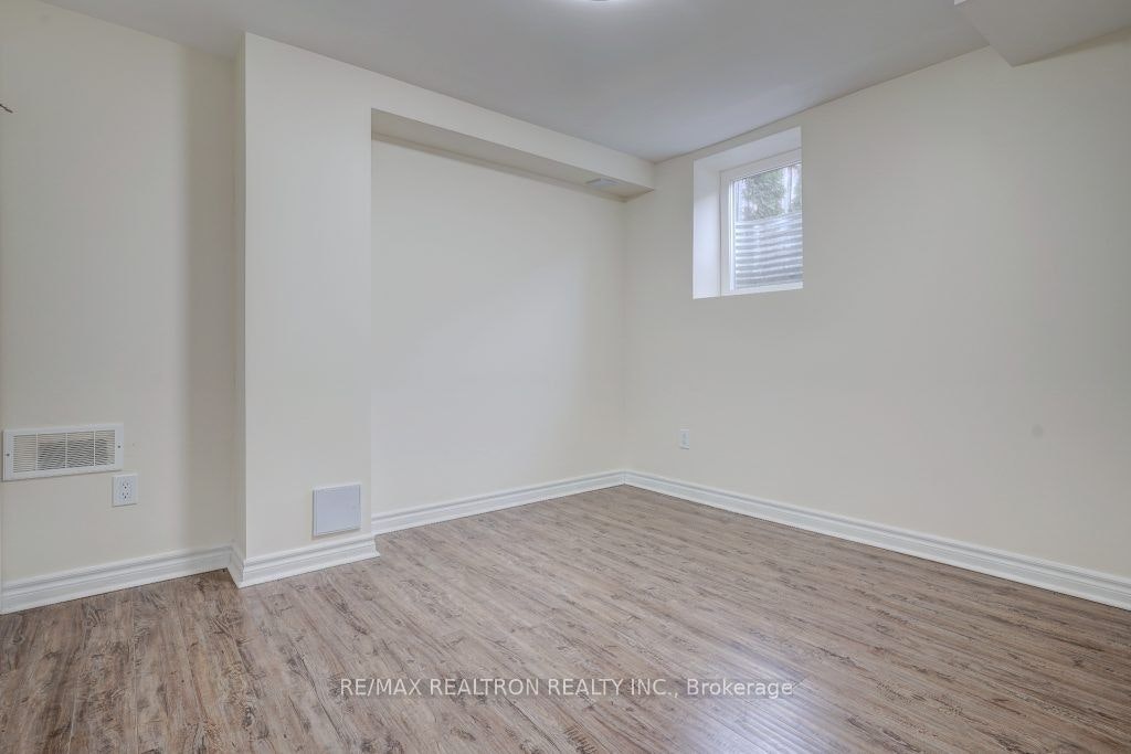 Bsmnt-41 Oswell Drive, Ajax, ON, L1Z 0L6 - 17