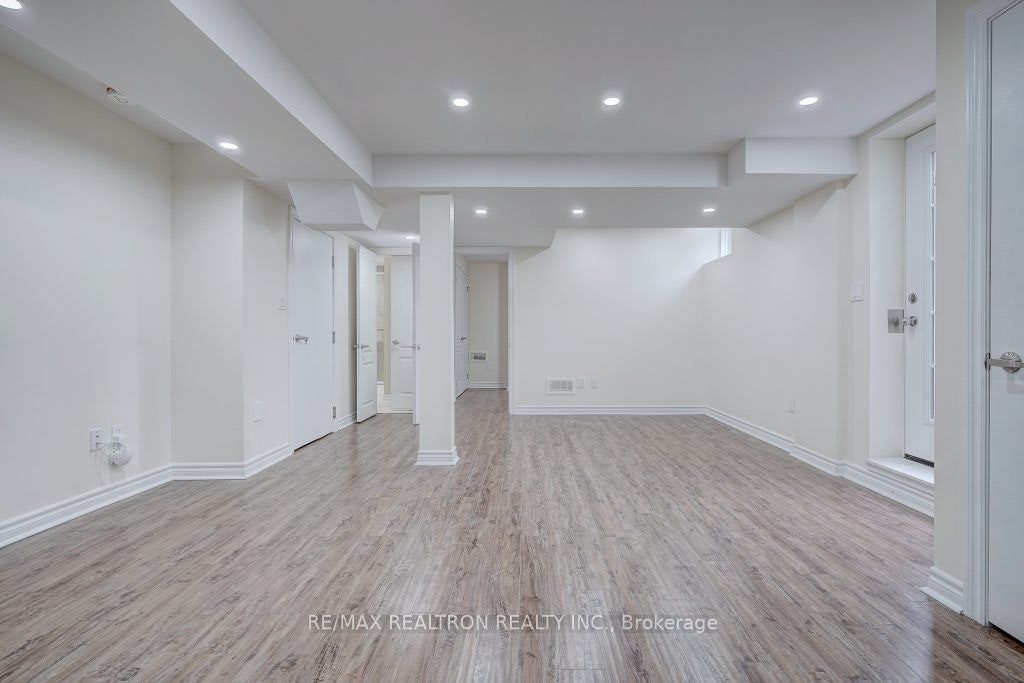Bsmnt-41 Oswell Drive, Ajax, ON, L1Z 0L6 - 8