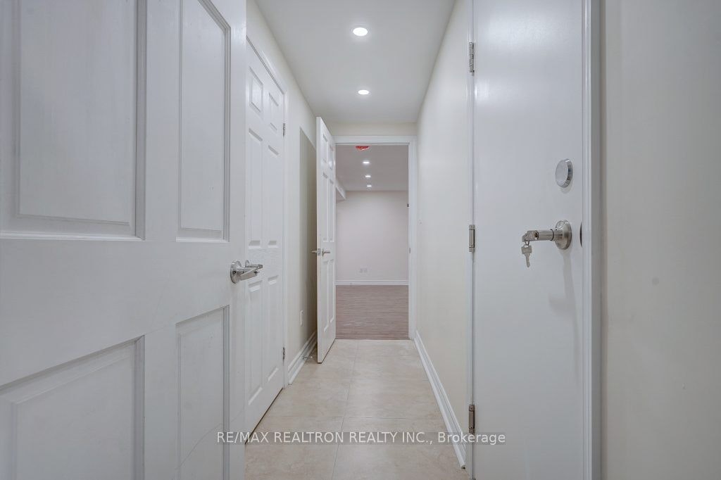 Bsmnt-41 Oswell Drive, Ajax, ON, L1Z 0L6 - 22