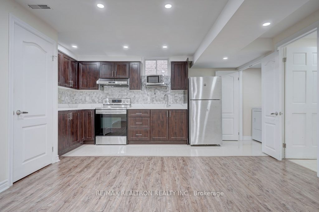 Bsmnt-41 Oswell Drive, Ajax, ON, L1Z 0L6 - 12