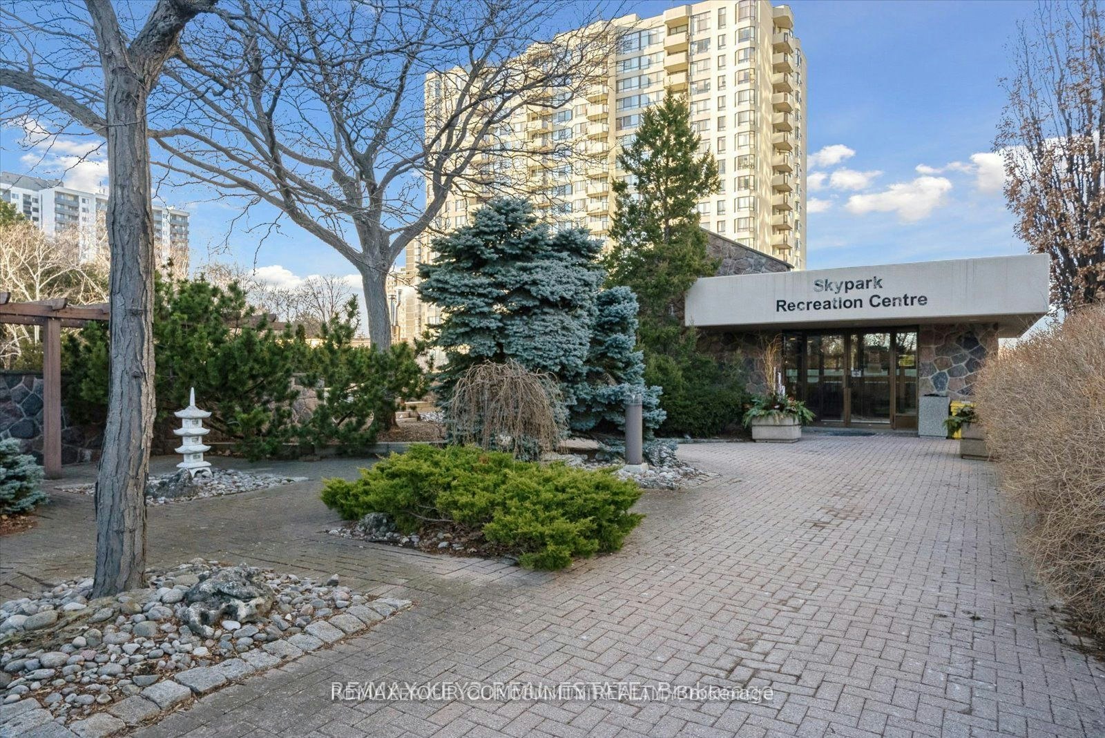511-225 Bamburgh Circle, Toronto, ON, M1W 3X9 - 2