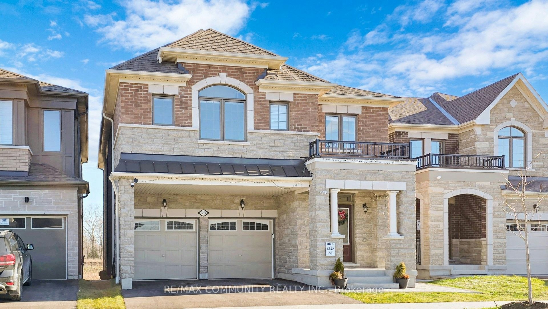 3279 Turnstone Boulevard, Pickering, ON, L1X 0M9