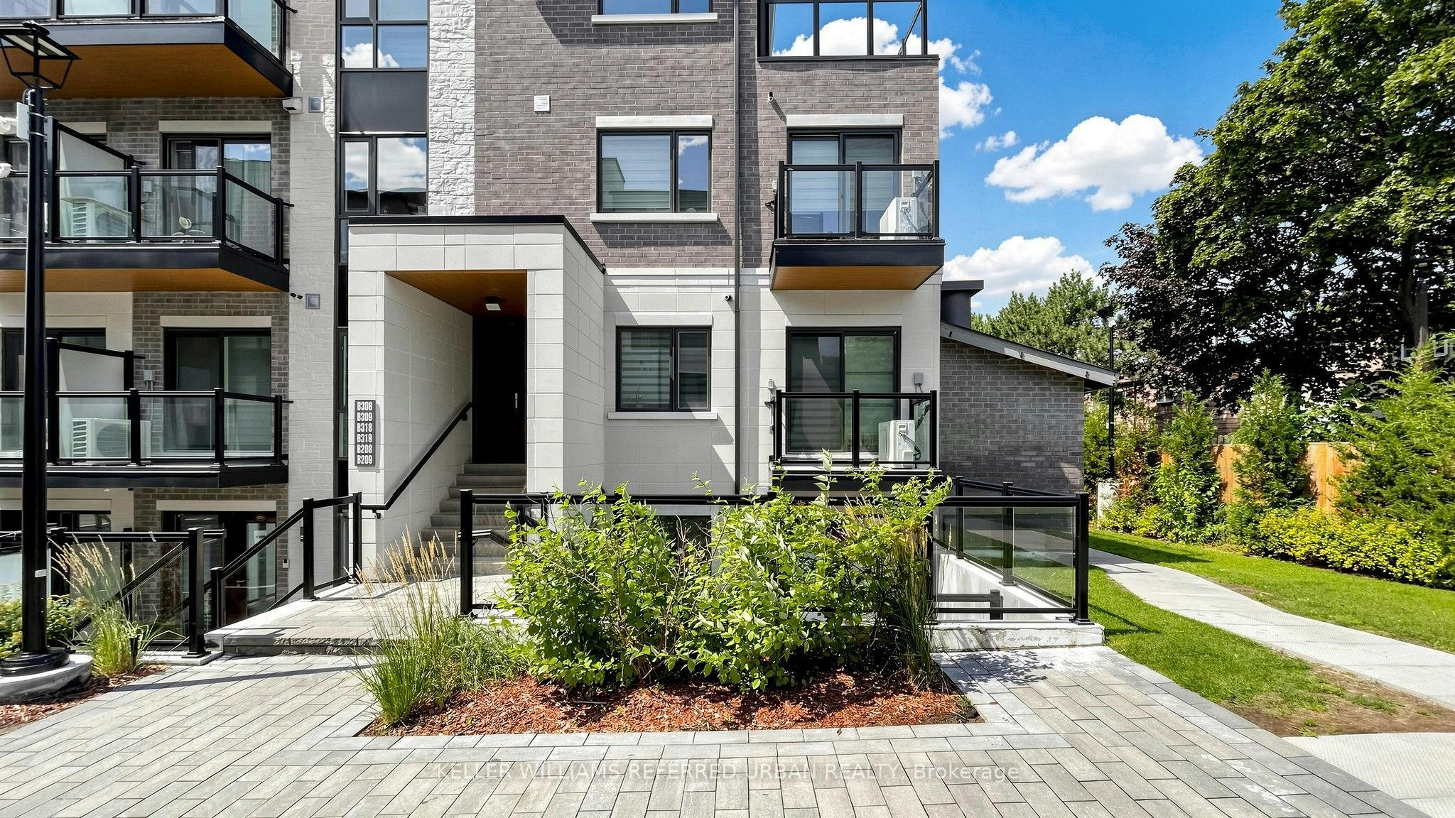 B209-50 Morecambe Gate, Toronto, ON, M1W 0A9 - 2