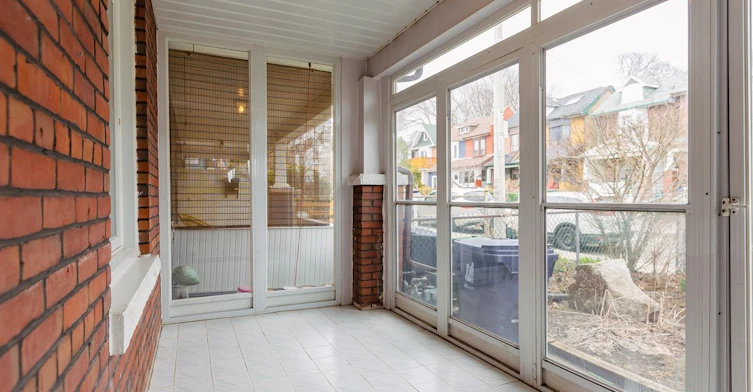262 Highfield Road, Toronto, ON, M4L 2V5 - 23