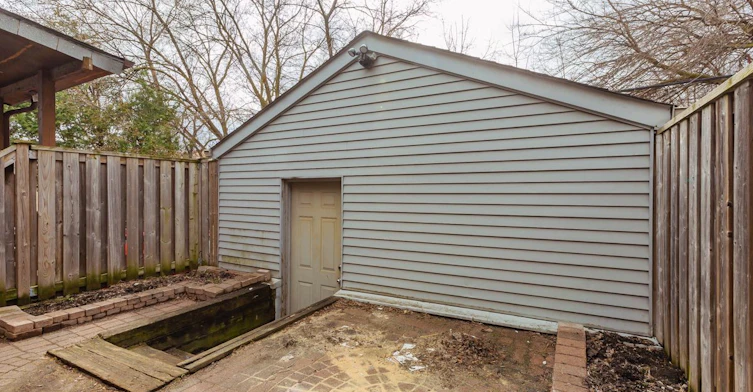 262 Highfield Road, Toronto, ON, M4L 2V5 - 20