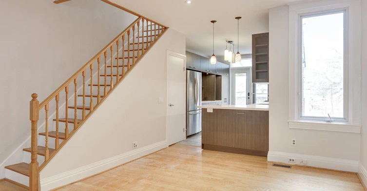 262 Highfield Road, Toronto, ON, M4L 2V5 - 6