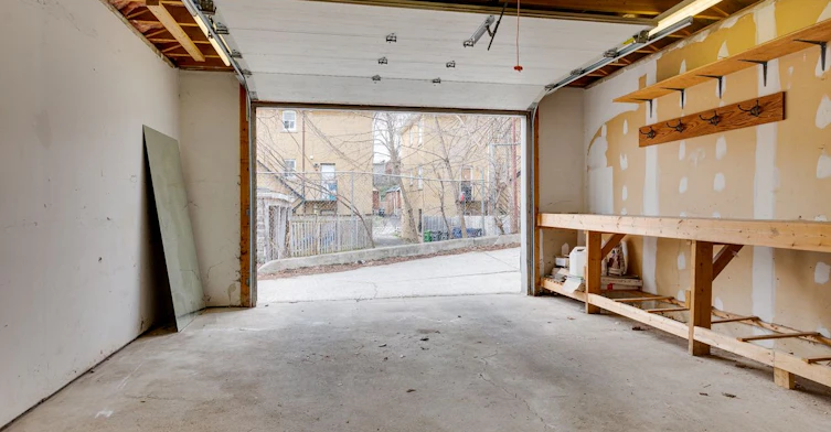 262 Highfield Road, Toronto, ON, M4L 2V5 - 21