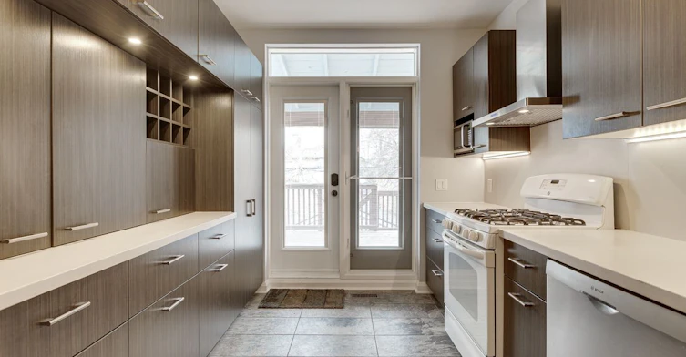 262 Highfield Road, Toronto, ON, M4L 2V5