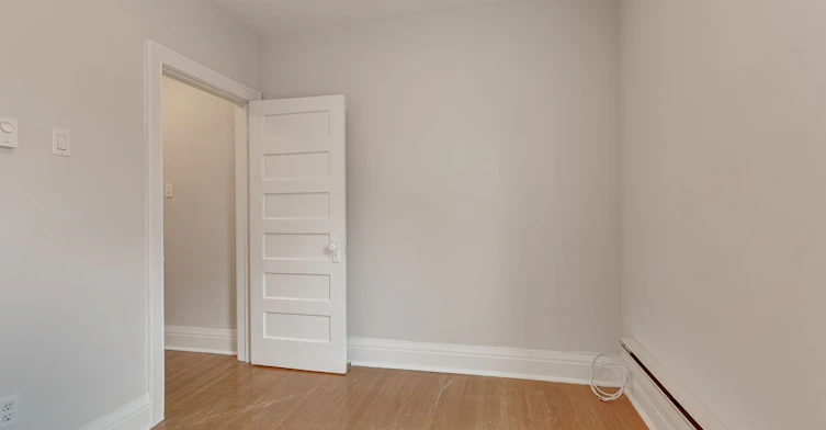 262 Highfield Road, Toronto, ON, M4L 2V5 - 13