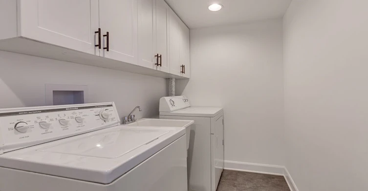 262 Highfield Road, Toronto, ON, M4L 2V5 - 17