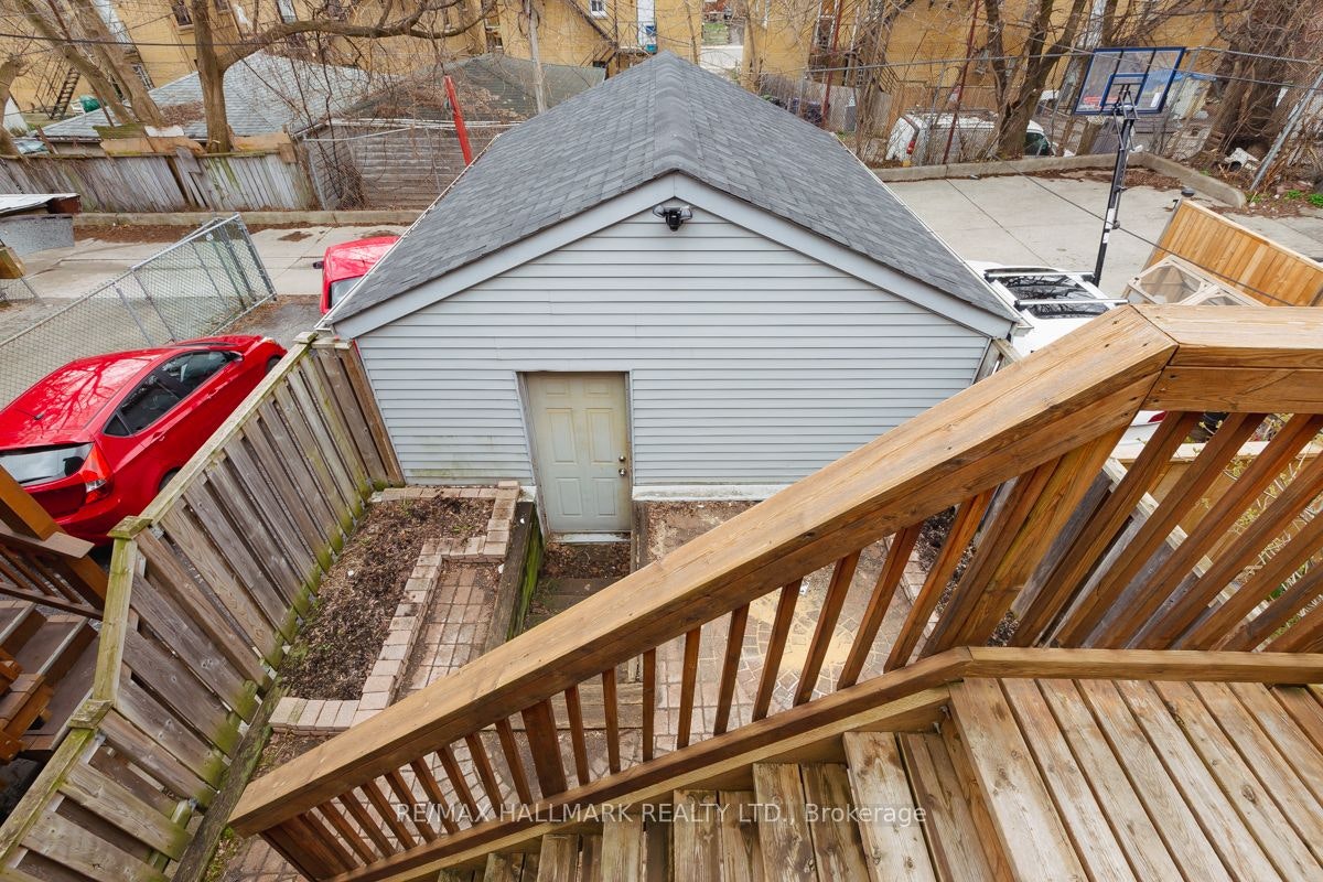 262 Highfield Road, Toronto, ON, M4L 2V5 - 19