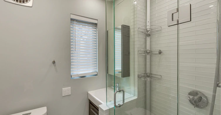 262 Highfield Road, Toronto, ON, M4L 2V5 - 16