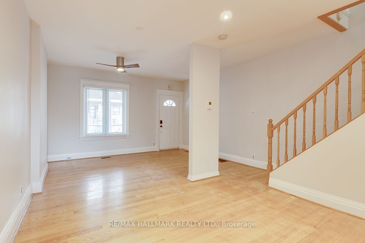 262 Highfield Road, Toronto, ON, M4L 2V5 - 8