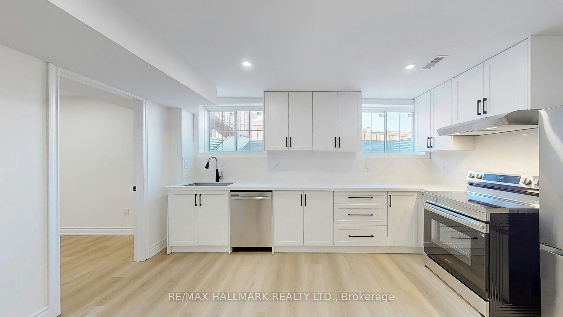 (Basement)-534 Coronation Road, Whitby, ON, L1P 0N5 - 10