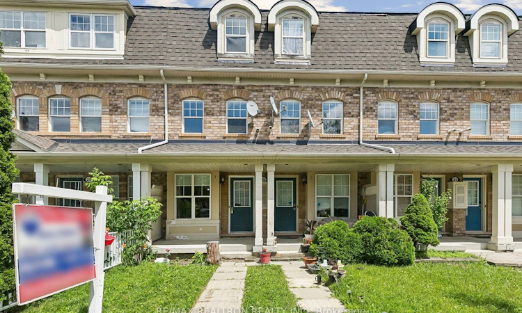 23 Ecopark Gate