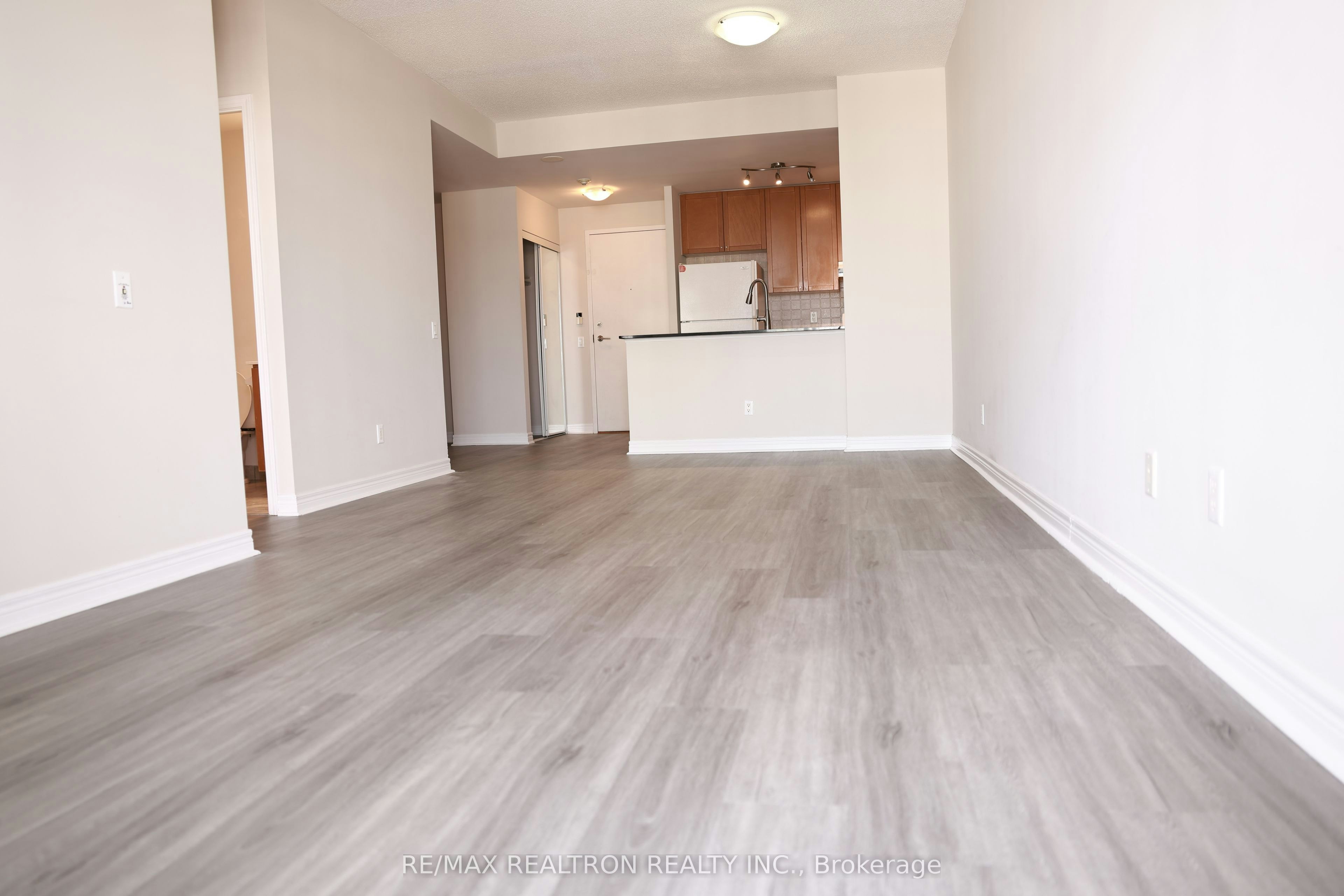 2508-83 Borough Drive, Toronto, ON, M1P 5E4 - 18