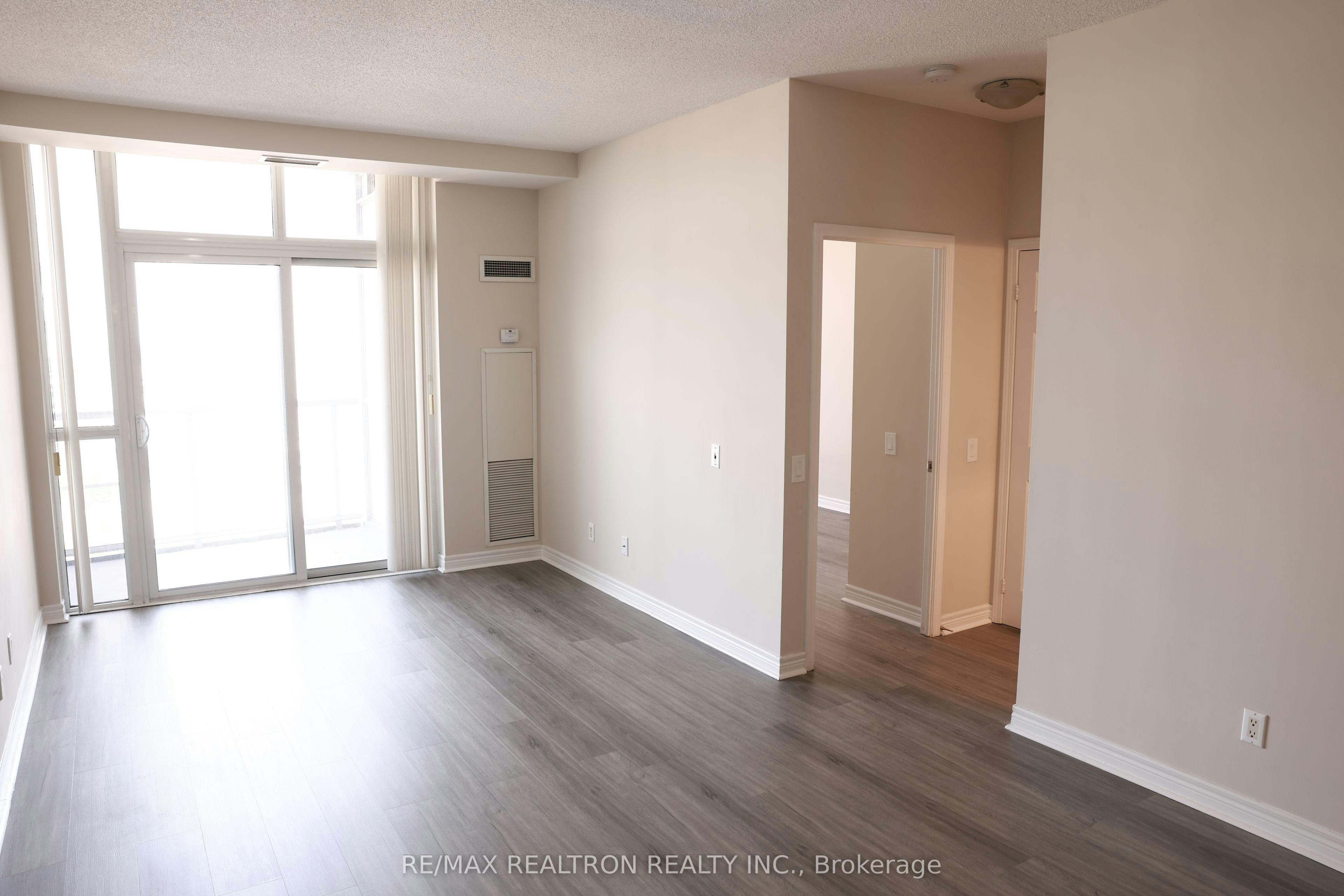 2508-83 Borough Drive, Toronto, ON, M1P 5E4 - 9
