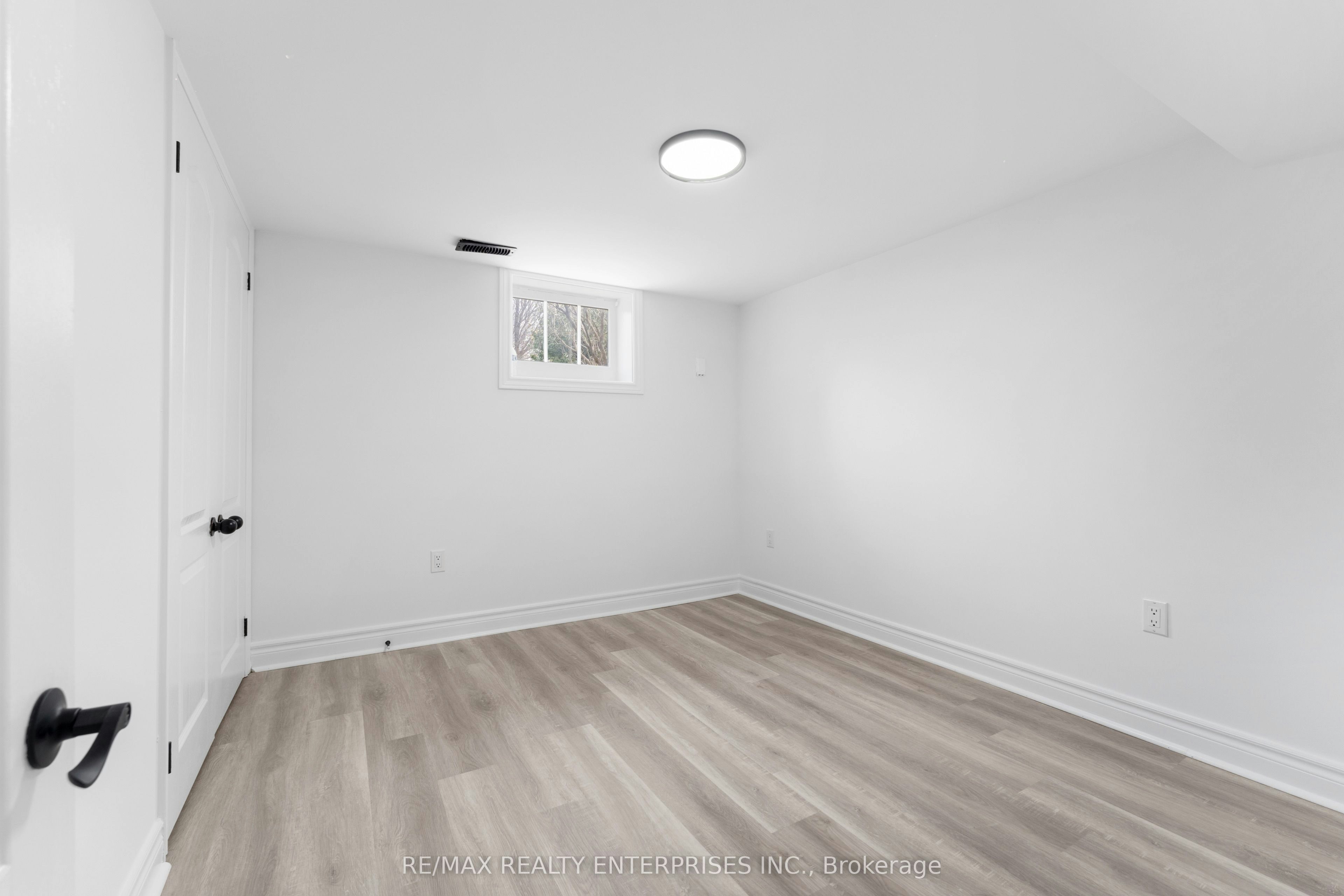 BSMT-3 Dallyn Crescent, Toronto, ON, M1K 4V8 - 10