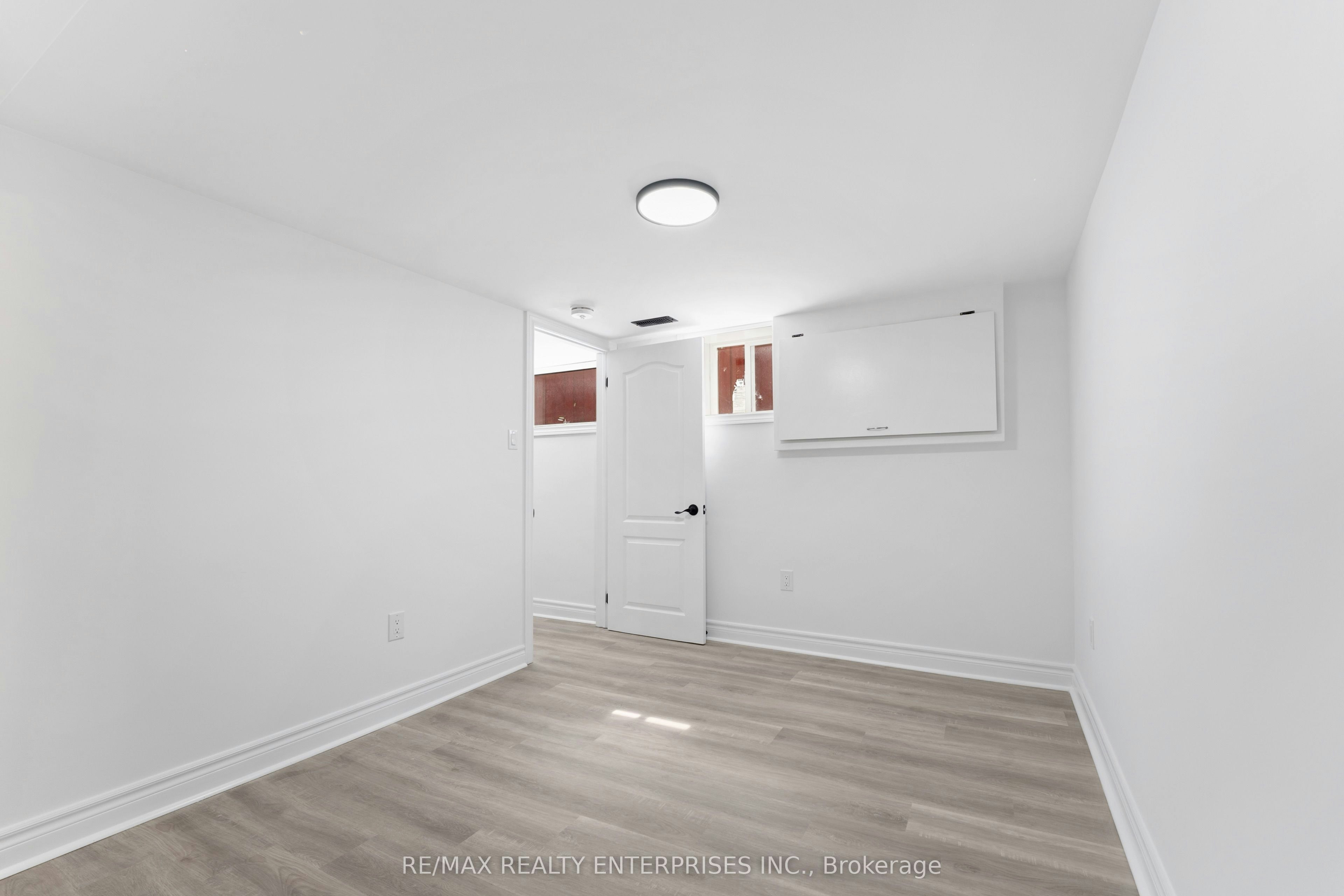 BSMT-3 Dallyn Crescent, Toronto, ON, M1K 4V8 - 11