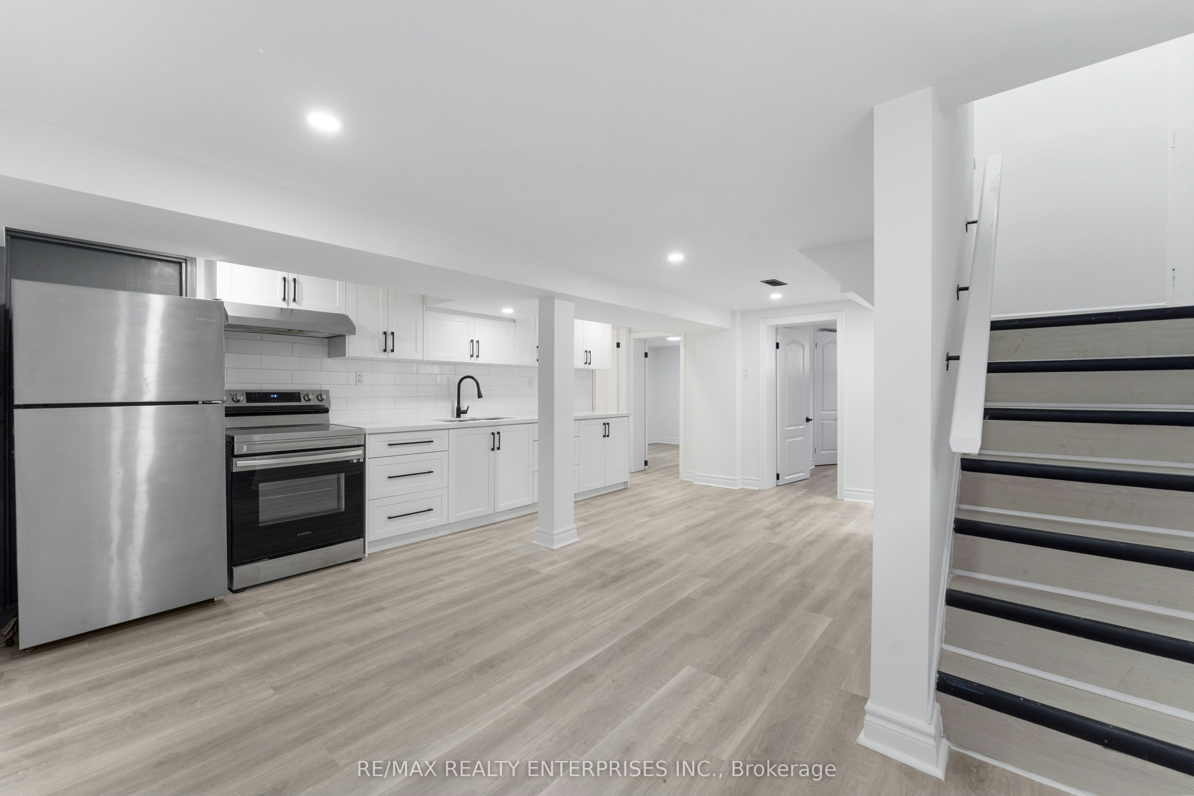 BSMT-3 Dallyn Crescent, Toronto, ON, M1K 4V8