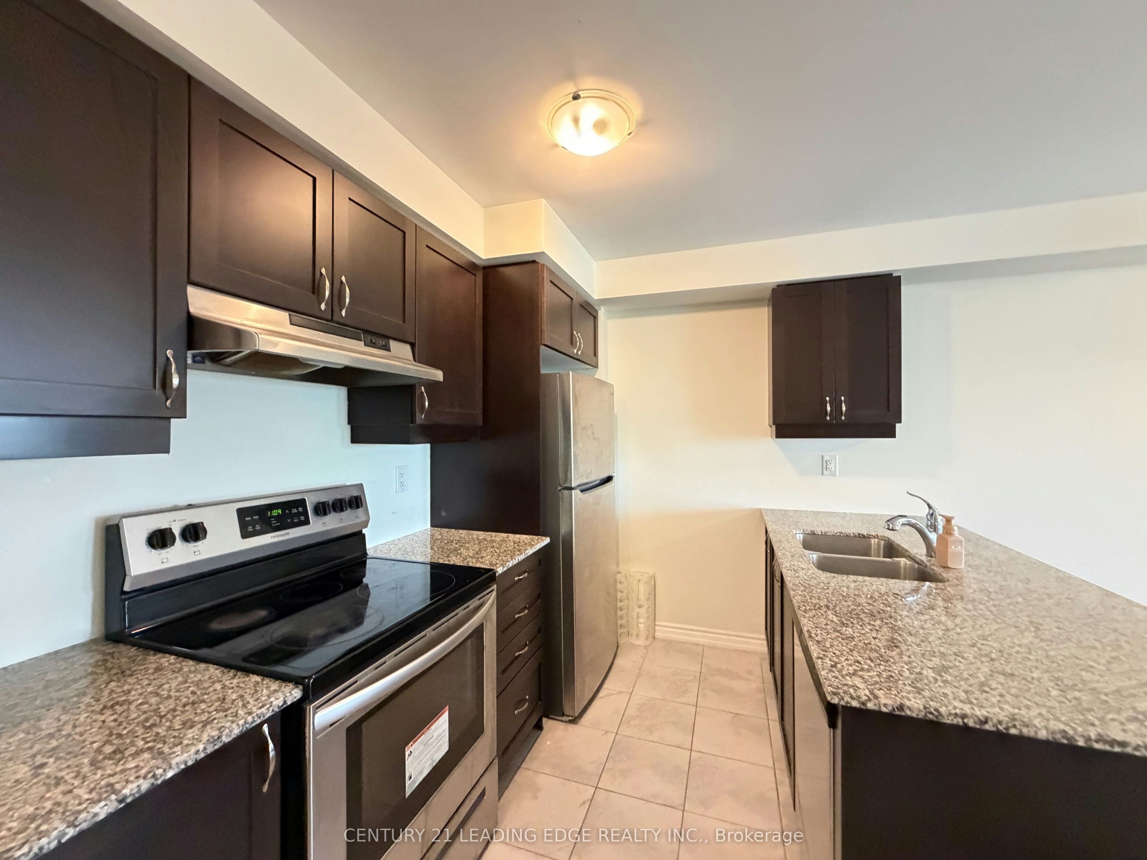 70 Lockyer Drive, Whitby, ON, L1P 0M3 - 17