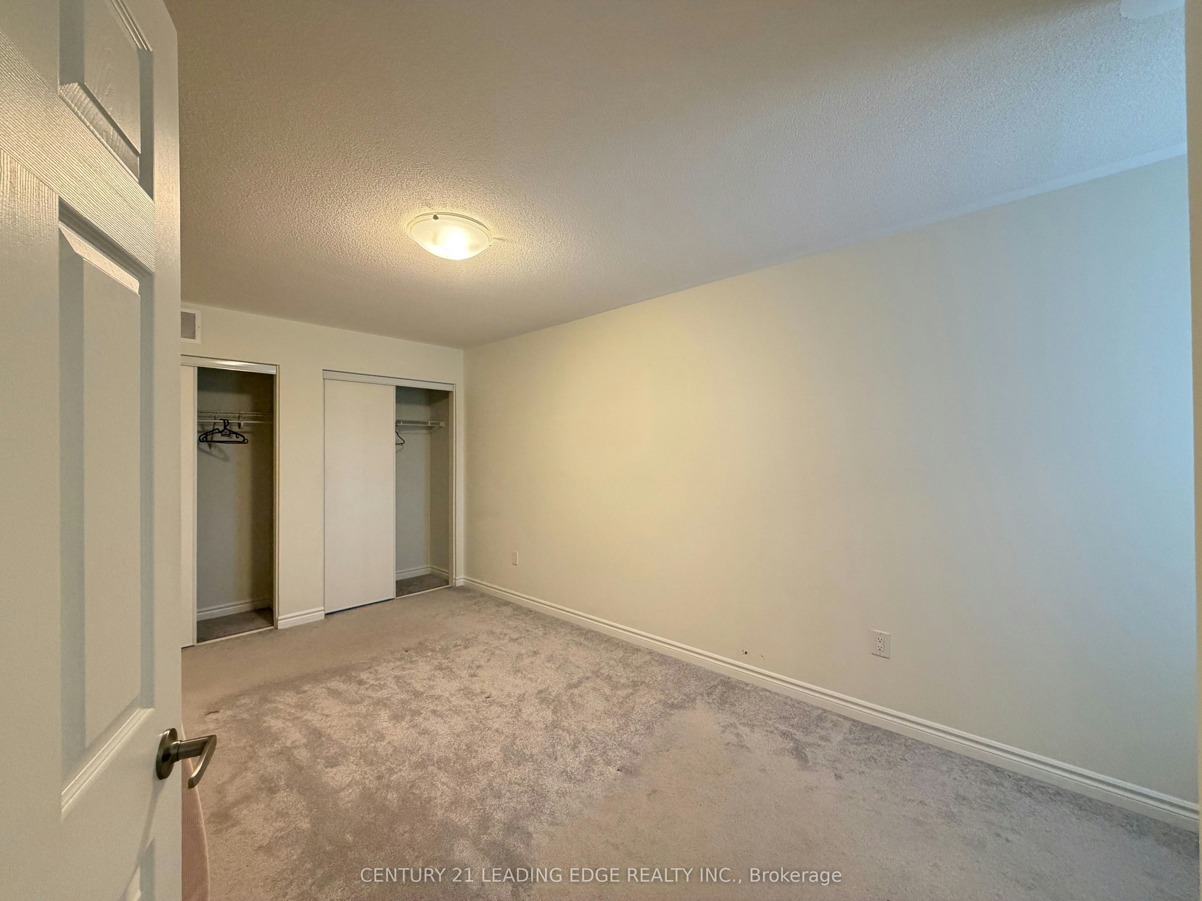 70 Lockyer Drive, Whitby, ON, L1P 0M3 - 32