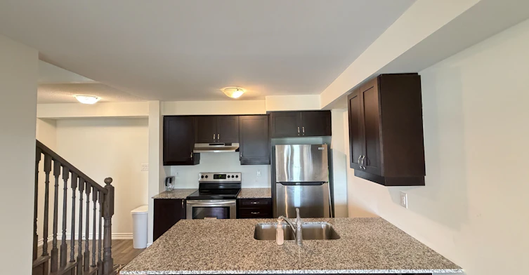 70 Lockyer Drive, Whitby, ON, L1P 0M3 - 16