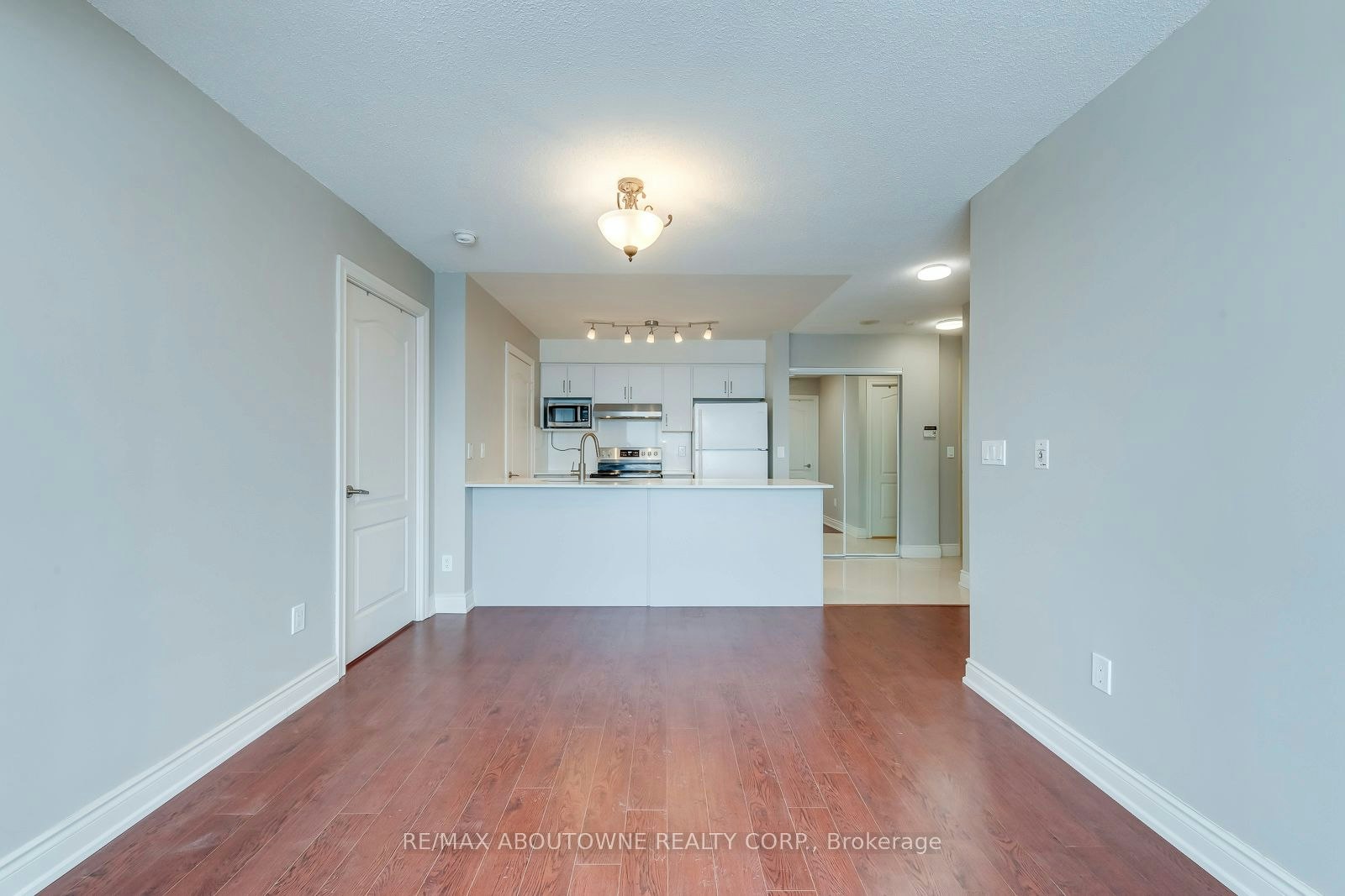 3107-60 Brian Harrison Way, Toronto, ON, M1P 5J5 - 21