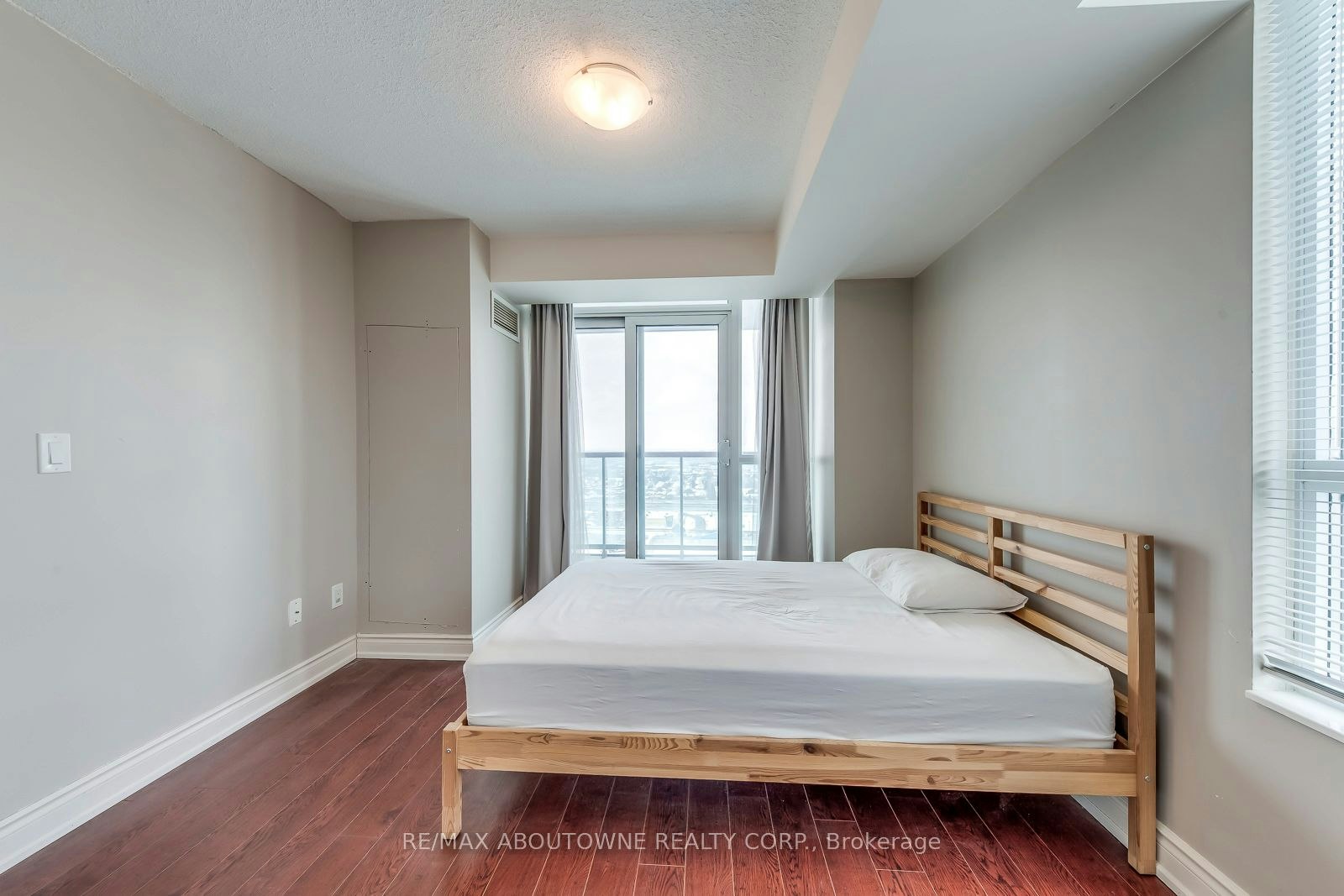 3107-60 Brian Harrison Way, Toronto, ON, M1P 5J5 - 24