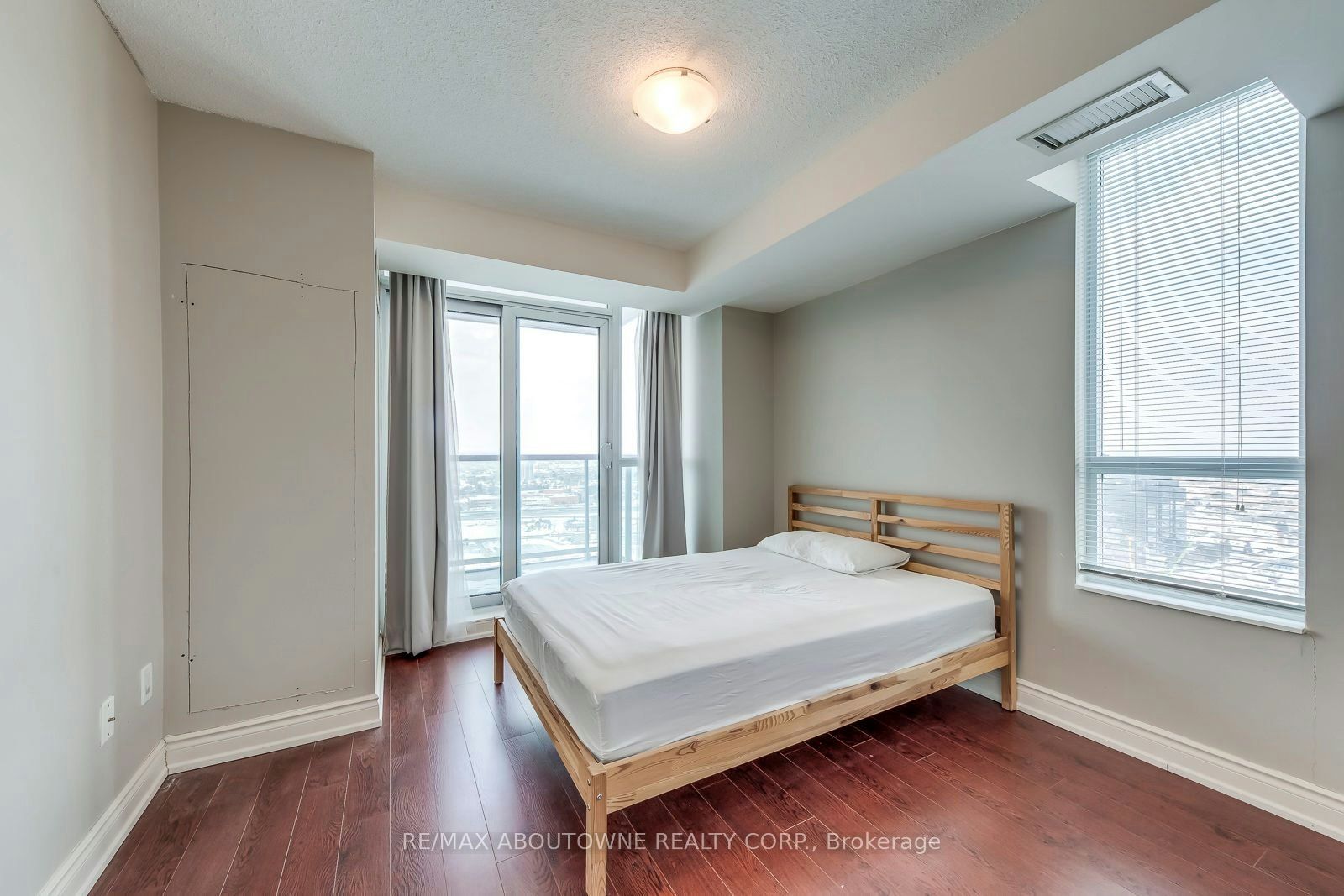 3107-60 Brian Harrison Way, Toronto, ON, M1P 5J5 - 23