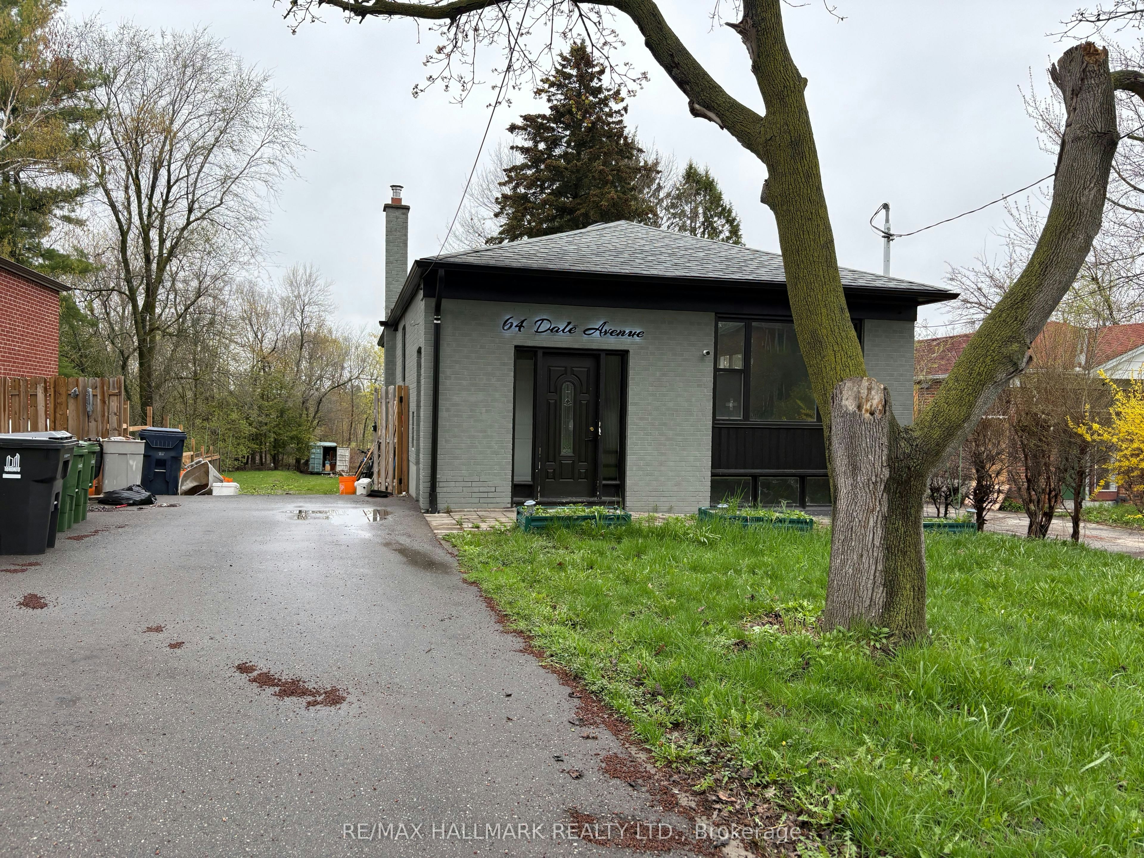 64 Dale Avenue, Toronto, ON, M1J 3J5